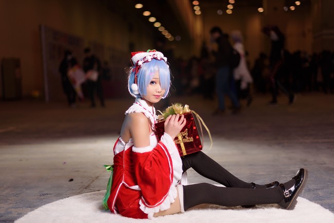 必威体育官方-赠别于群投笔赴安西